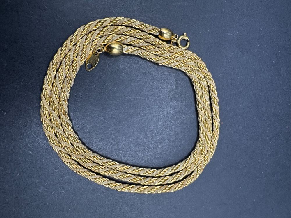 Vintage Crown Trifari Long Textured BraidedGold Tone Rope Chain Necklace 30"